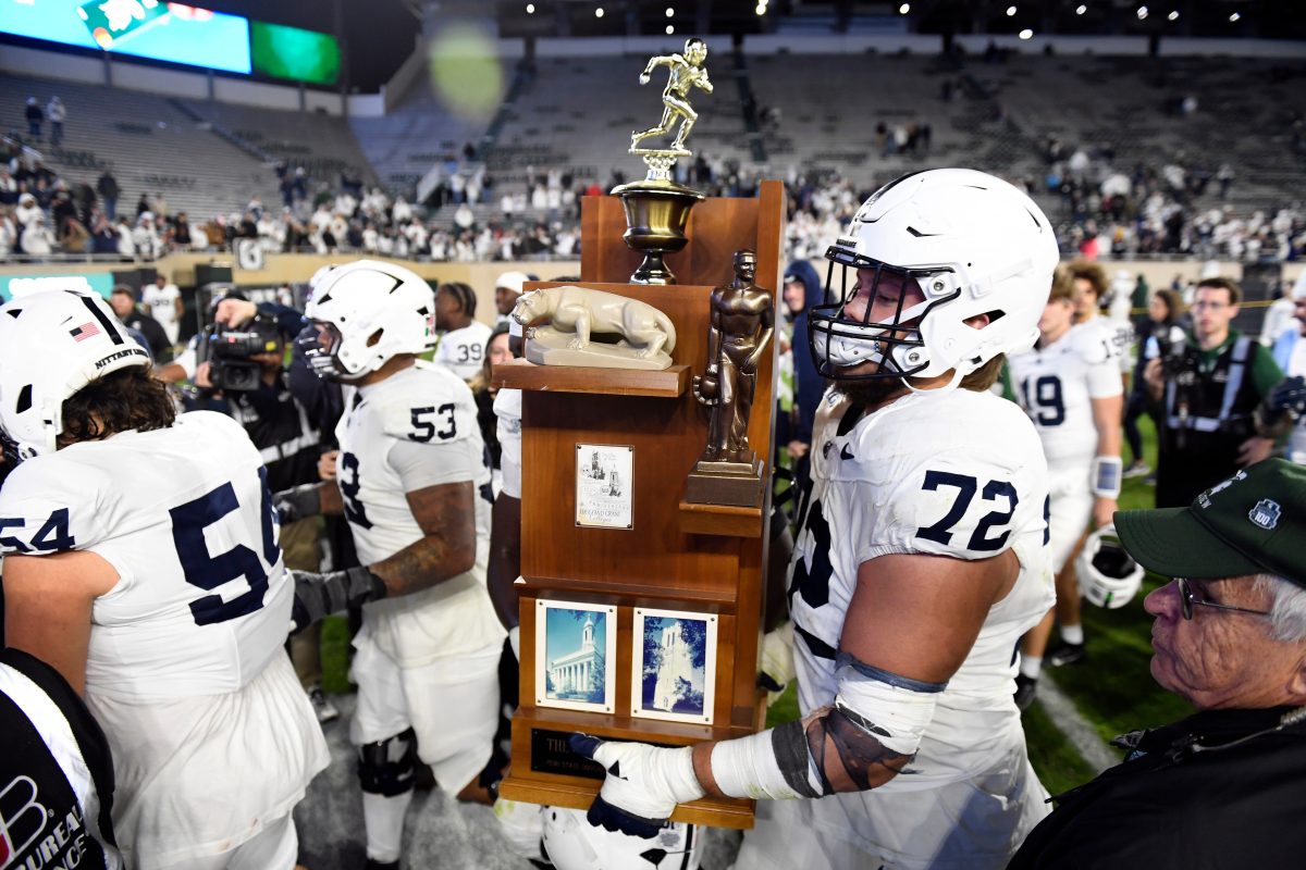 Penn State ends freefall, wins at Michigan State